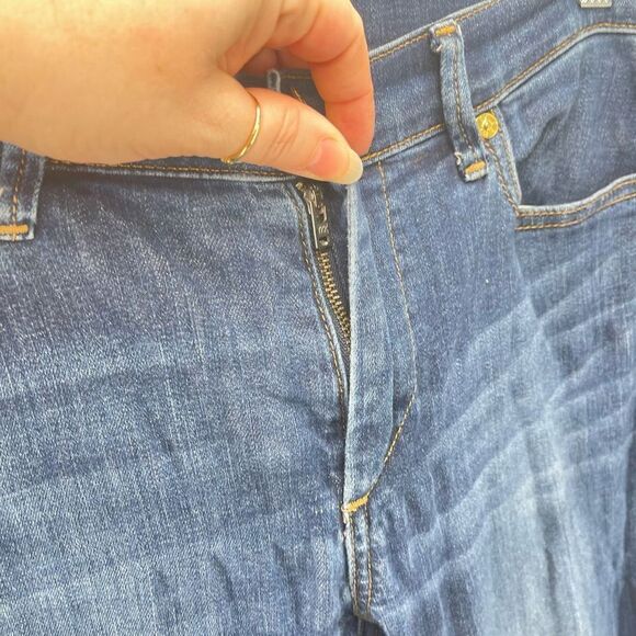 True Religion Halle Super Skinny Jeans Mid Rise Stretch Medium Wash Size 27 - Picture 10 of 13